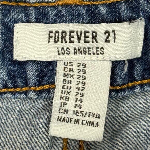 Forever 21 Womens Distressed Denim Shorts Size 29 Button Fly Cuffed Jean - Picture 2 of 9